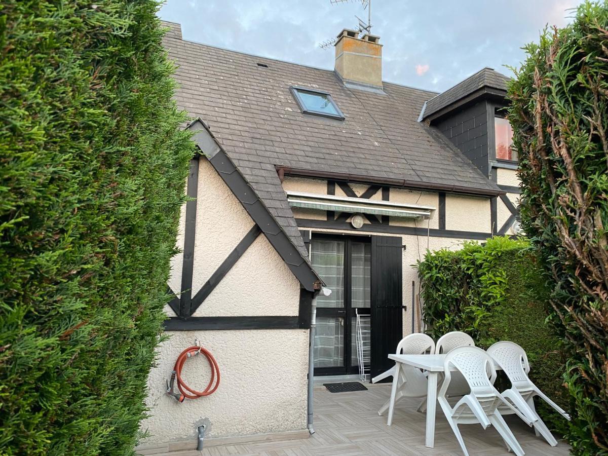 Cottage à Cabourg Esterno foto